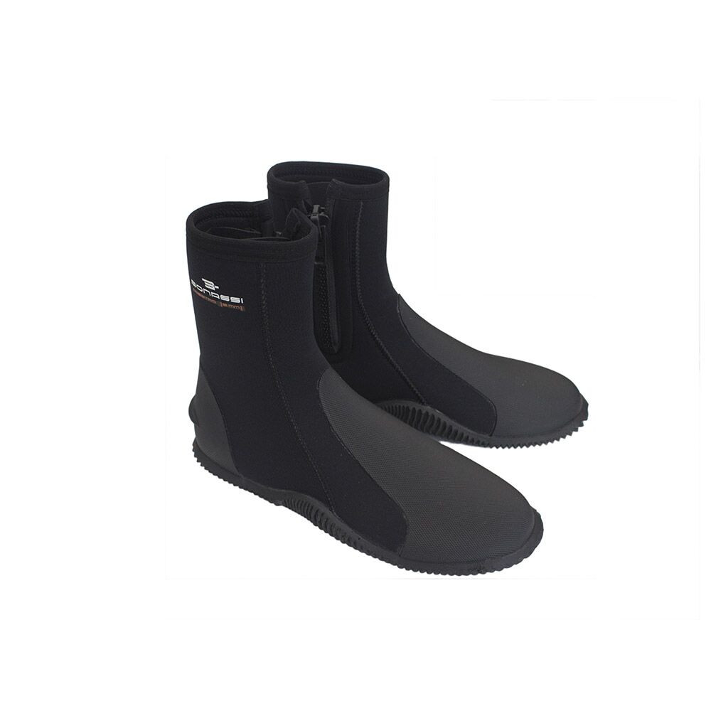 maestro-boots-5mm-1 maestro-boots-5mm-1